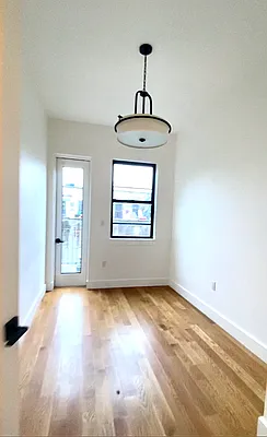 Rented by Nooklyn NYC LLC | media 20