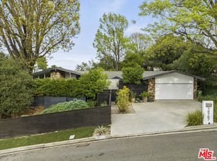 15767 Castlewoods Dr, Sherman Oaks, CA 91403