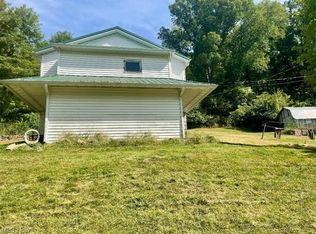 12413 Lick Run Rd, Newcomerstown, OH 43832