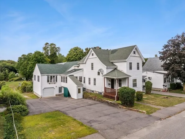 427 W Britannia St, Taunton, MA 02780