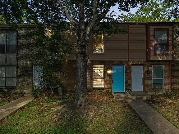 2nd image of 2412 Miramar Court #2412