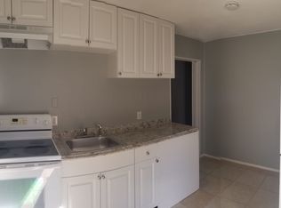 Upstairs Studio Apartment, Saint Petersburg, FL 33705