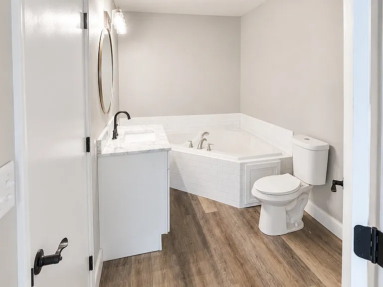 2914 W Morton St — Photo 16