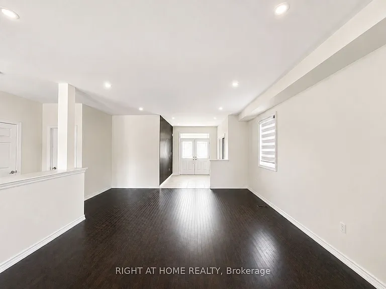 8 Pearl St — Photo 3