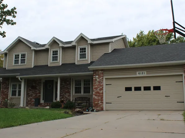 6121 Tennyson Cir, Lincoln, NE 68516