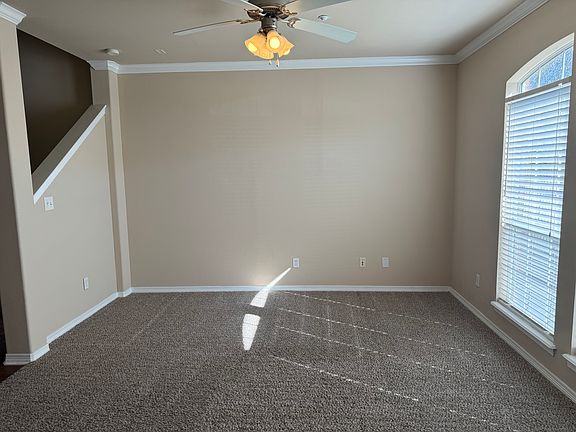 2nd image of 305 Holleman Dr #105