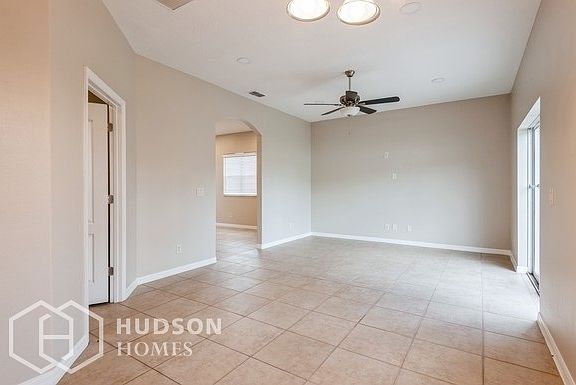 3rd image of 2746 Falcon Crest Pl