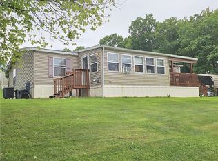 607 Amy Ln, Butler, PA 16001
