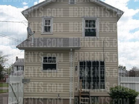 2nd image of 1000 Nelbar St