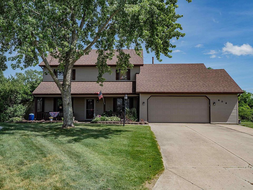 1st image of 609 Woodland Springs Pl