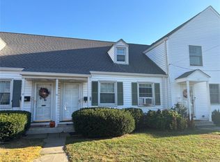 14 Lee Ct UNIT 14, New Rochelle, NY 10805