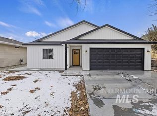 717 3rd St, Rupert, ID 83350