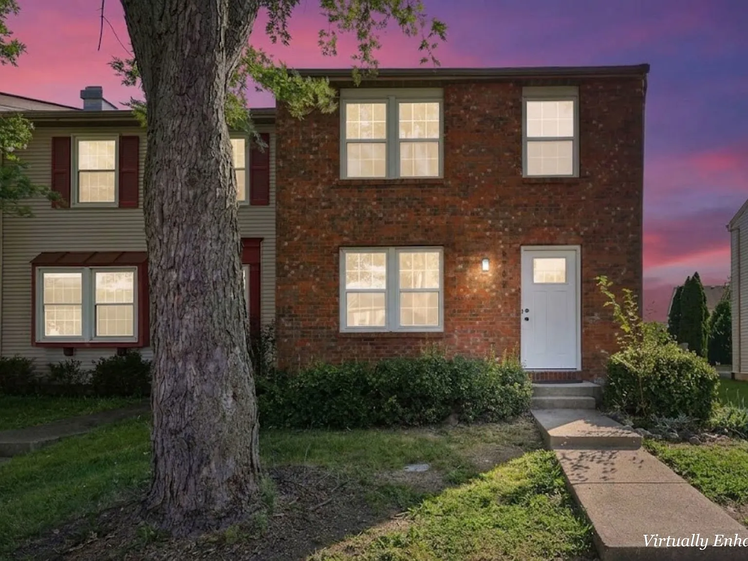 3 bed, 2.5 bath, 1220 sqft, $2,000 — Photo 1