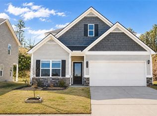 237 Sycamore Dr, Calhoun, GA 30701