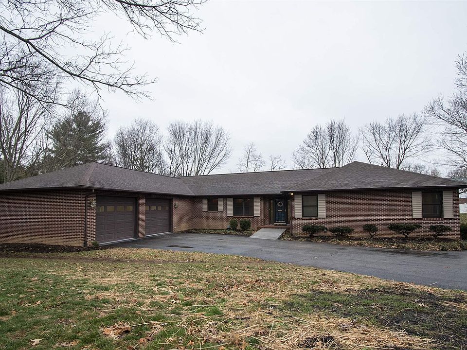 1st image of 414 Franklin Dr