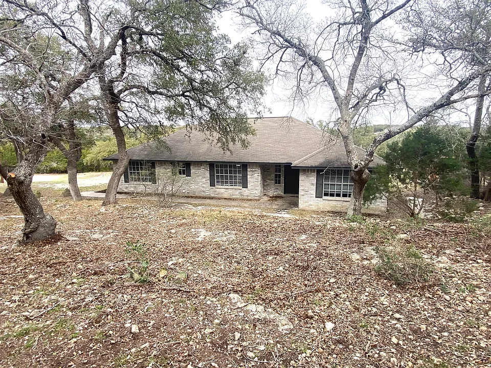 576 Gallagher Dr