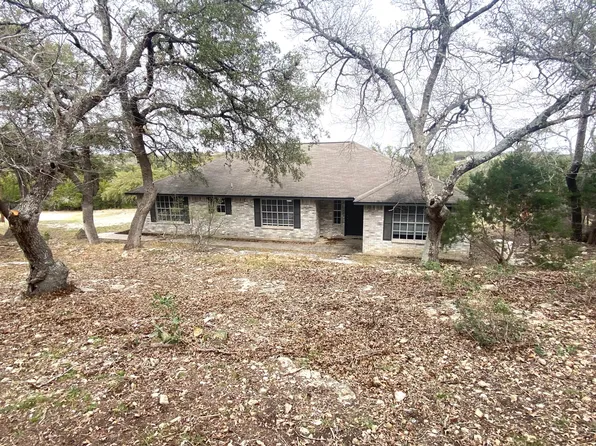 576 Gallagher Dr, Canyon Lake, TX 78133