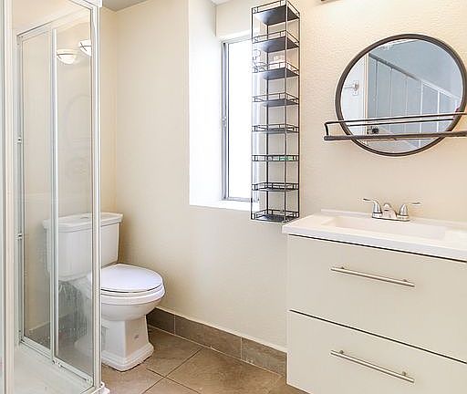 5th image of 37911 Spyglass Cir