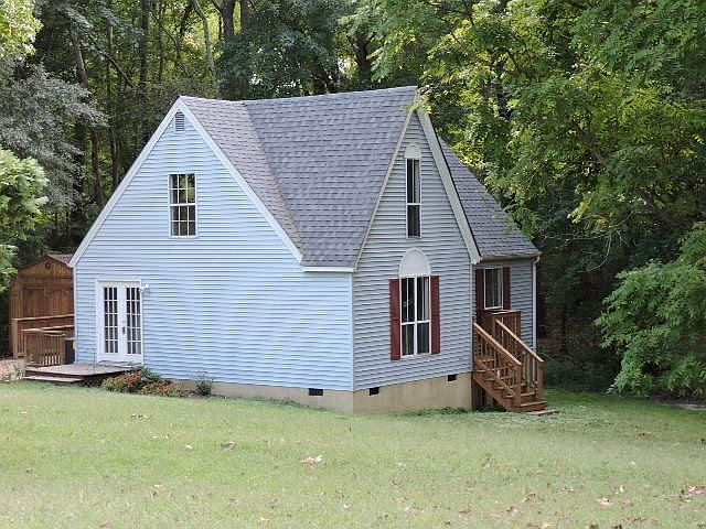 1st image of 6645 Valley Dr