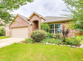 1332 Hearthstone Dr, Burleson, TX 76028