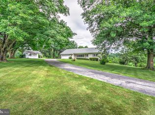 1876 Baker Rd, Manheim, PA 17545
