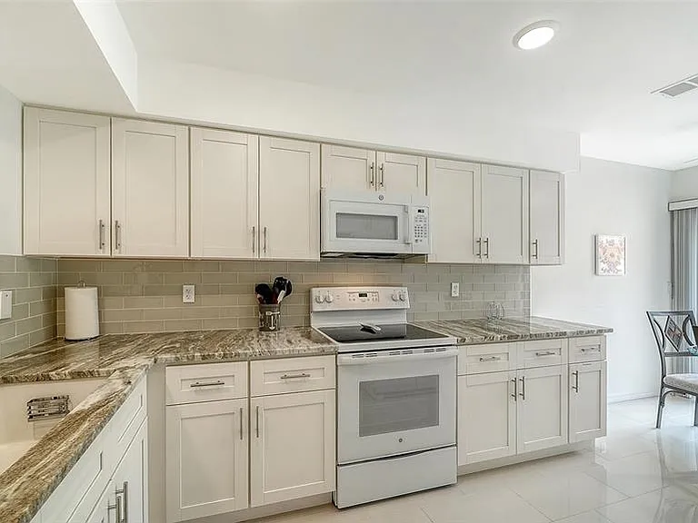 6281 Timberlake Dr #H6 — Photo 26