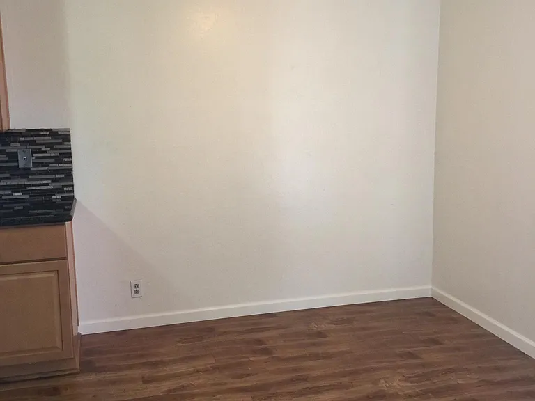107 Virginia Hills Dr — Photo 3
