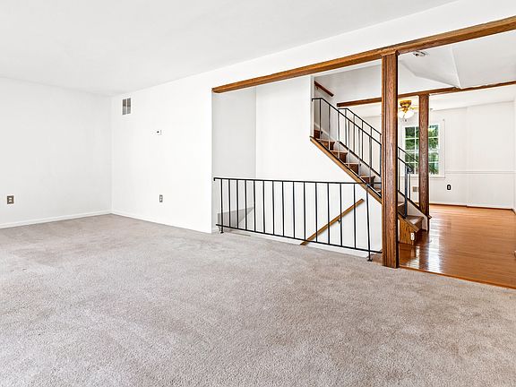 5th image of 4432 Longworthe Sq #Ul3