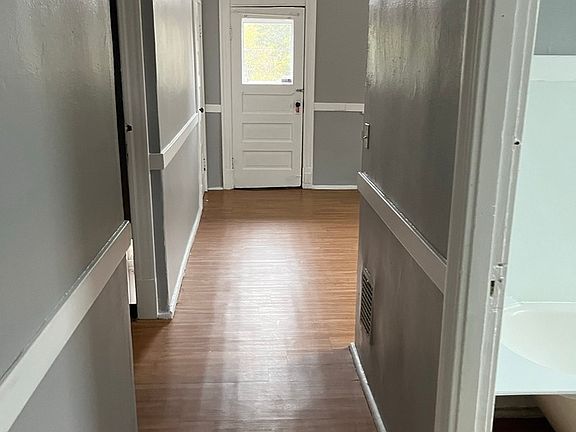 3rd image of 4408-1-2L Alaska Ave #2