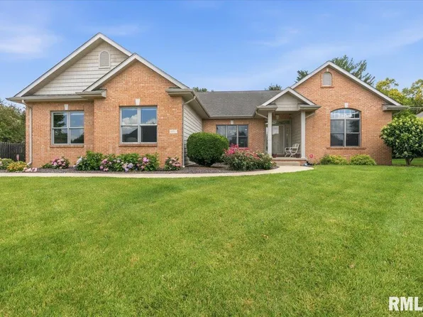 2220 W Laurel St, Springfield, IL 62704