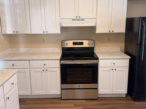 4th image of 2127 Refuge Ct