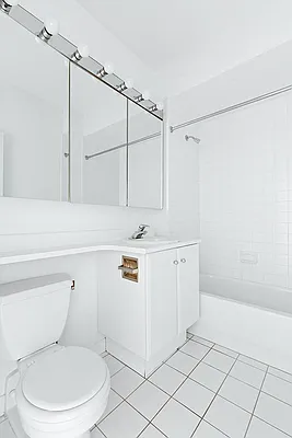 Rented by Compass | media 11