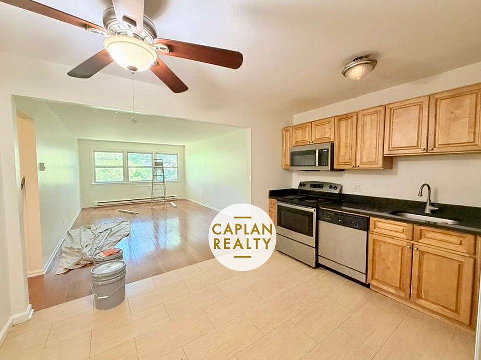 1st image of 460 Whalley Ave #34