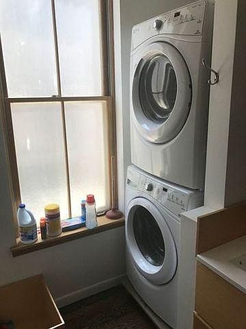 1st image of 2111 N Clifton Ave #2SR