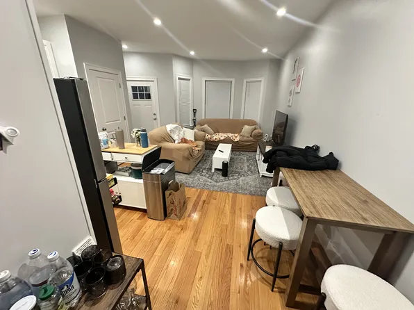 6 Islington St, Allston, MA 02134