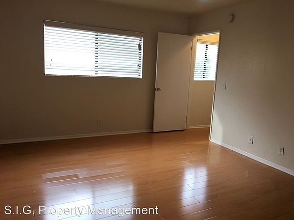 5th image of 514 N Shelton St APT F
