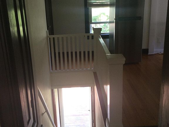5th image of 2-120 Virginia Ave #2