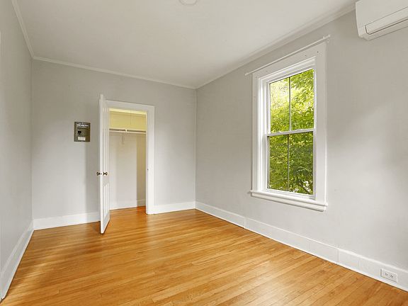 3rd image of 8 Lafayette St #3L