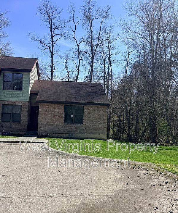 1st image of 82 Beagle Club Rd APT 16