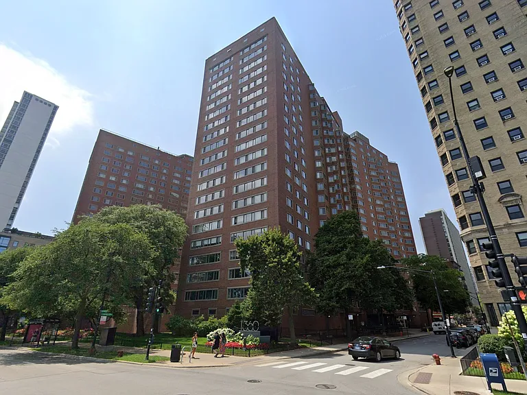 1360 N Lakeshore Dr #1716 — Photo 8