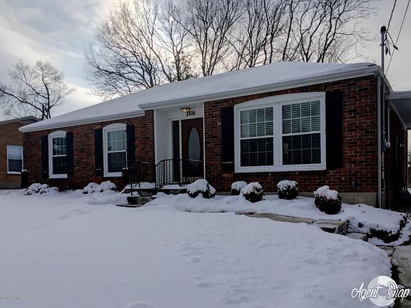 2nd image of 2416 Tregaron Ave