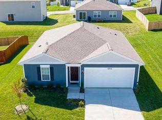 102 Chatwell Ter, Charles Town, WV 25414
