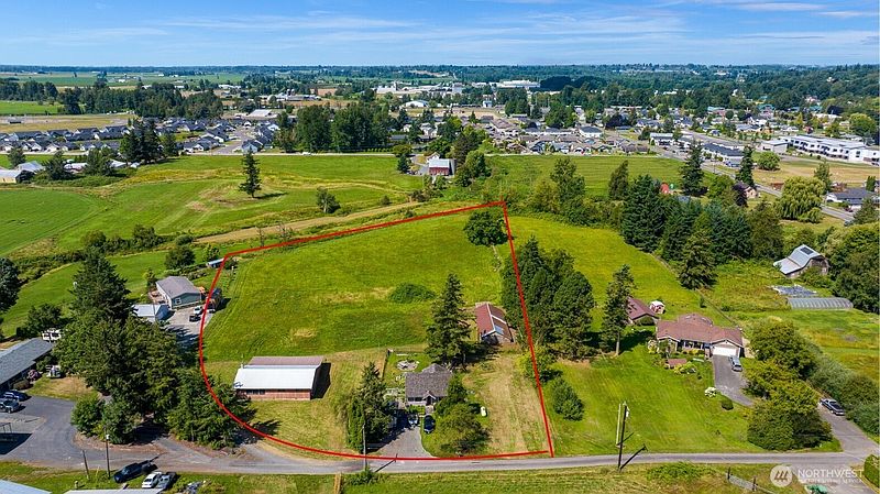 3rd image of 9547 Swartwood Road