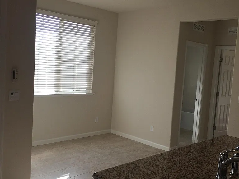 1445 S Hart Dr — Photo 2