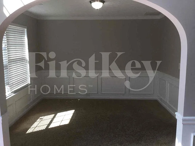 3844 Hadley Rd — Photo 3