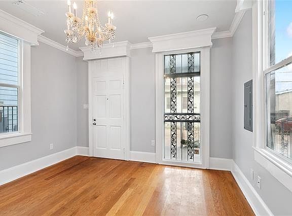 3rd image of 2228 N Prieur St