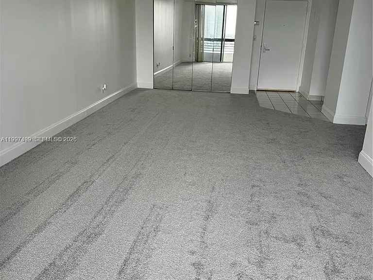 3600 Mystic Pointe Dr #1504 — Photo 13