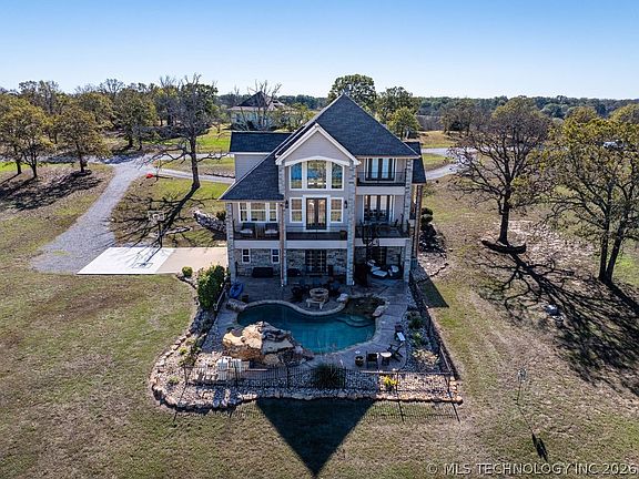 5th image of 2973 Lakeside Circle