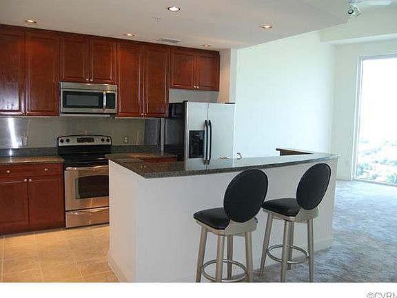 5th image of 301 Virginia St #U1812