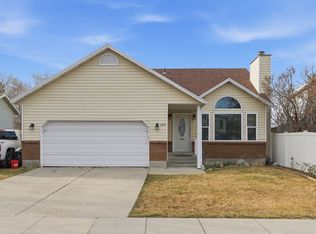 7880 S Palladium Dr, West Jordan, UT 84088